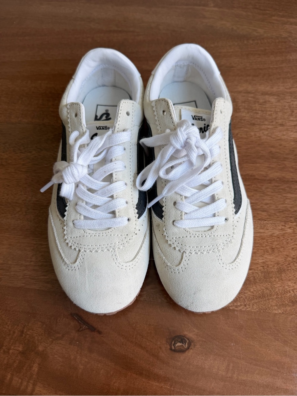 Vans Super Lowpro Shoe — Marshmallow/White (7.5) - Picture 2 of 4